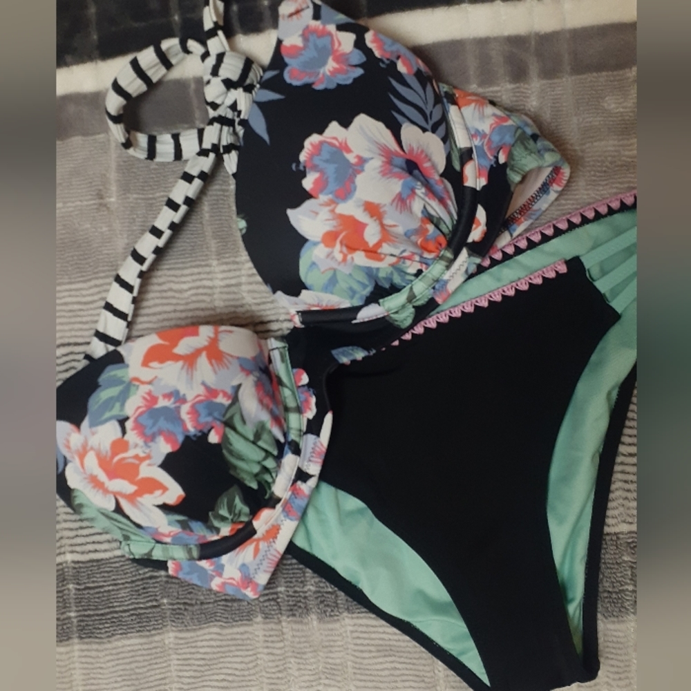 Bikini